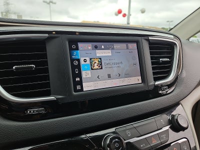 2022 Chrysler Voyager LX