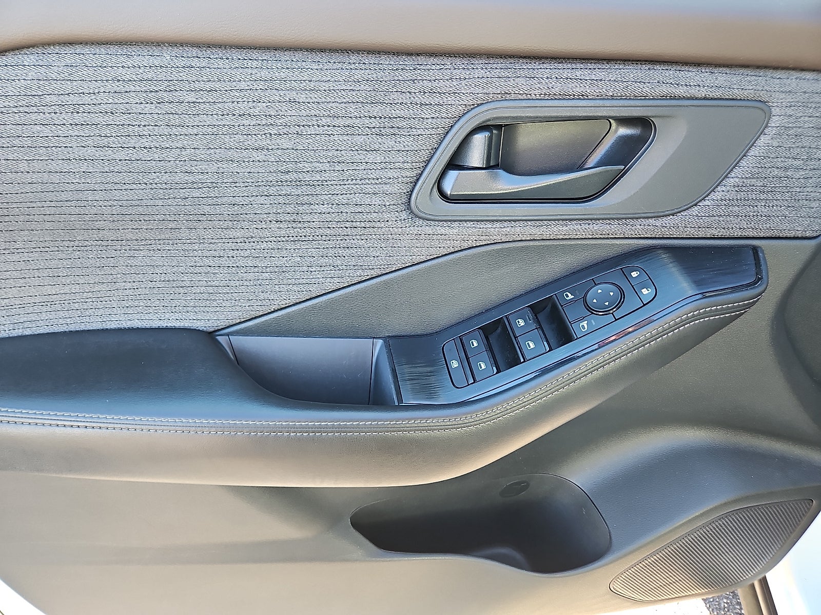 2022 Nissan Rogue S