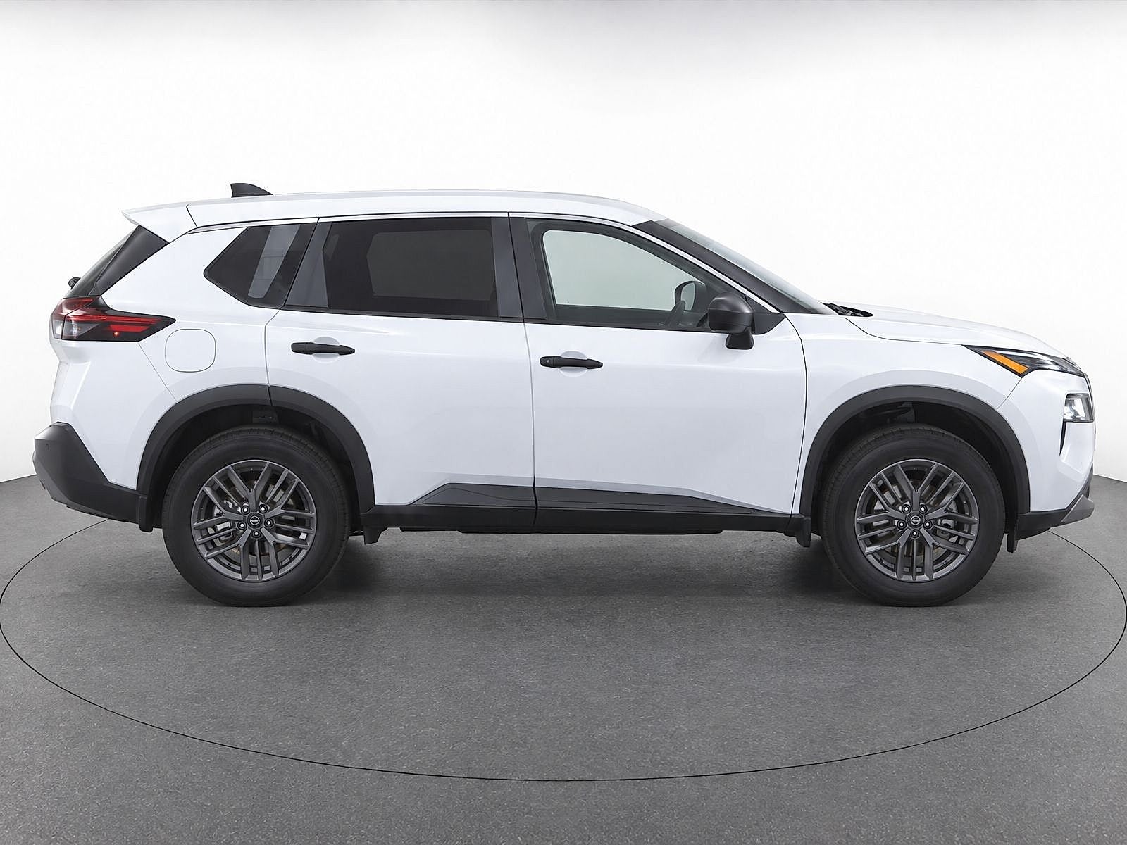 2022 Nissan Rogue S