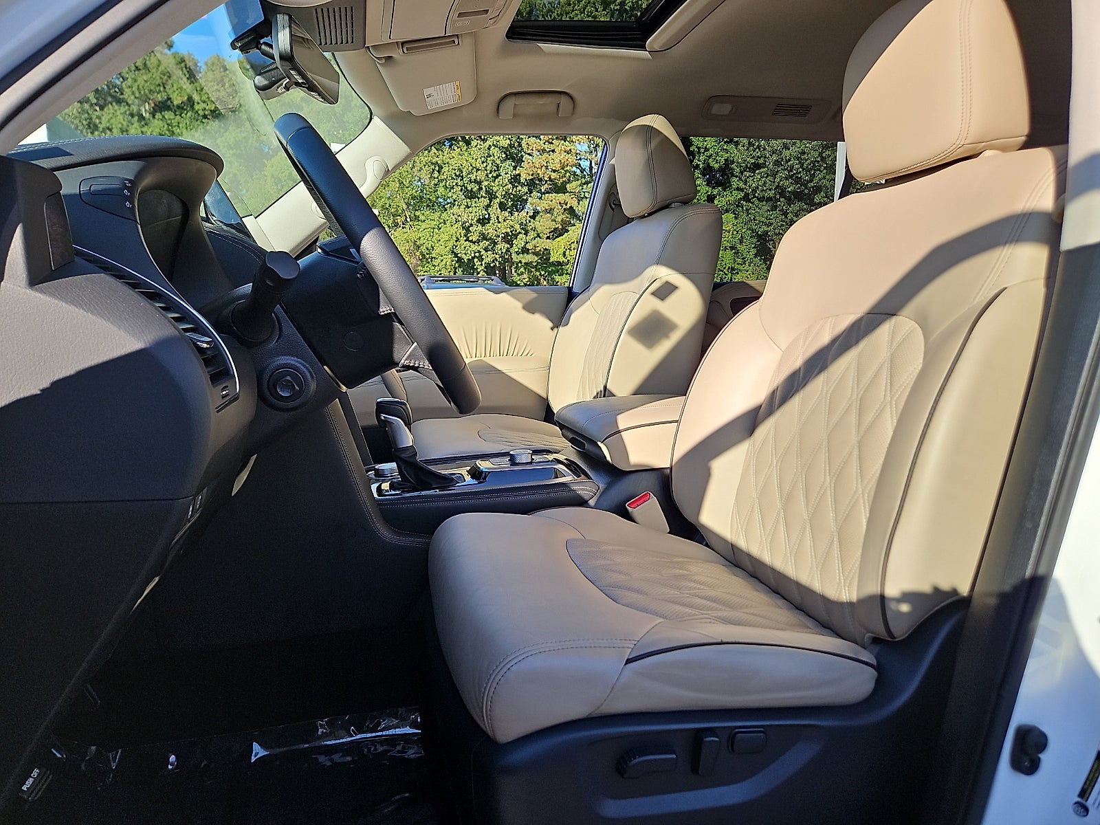 2024 Nissan Armada Platinum
