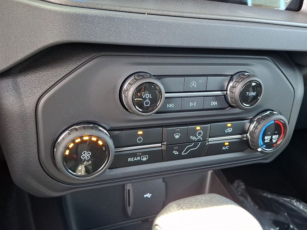 2026 Ford Bronco Base