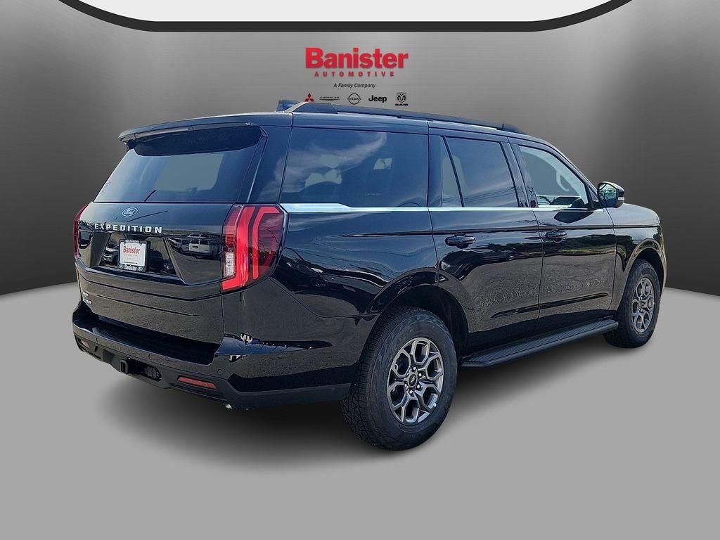 2026 Ford Expedition Active