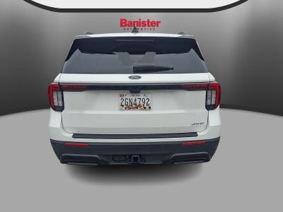 2025 Ford Explorer ST-Line