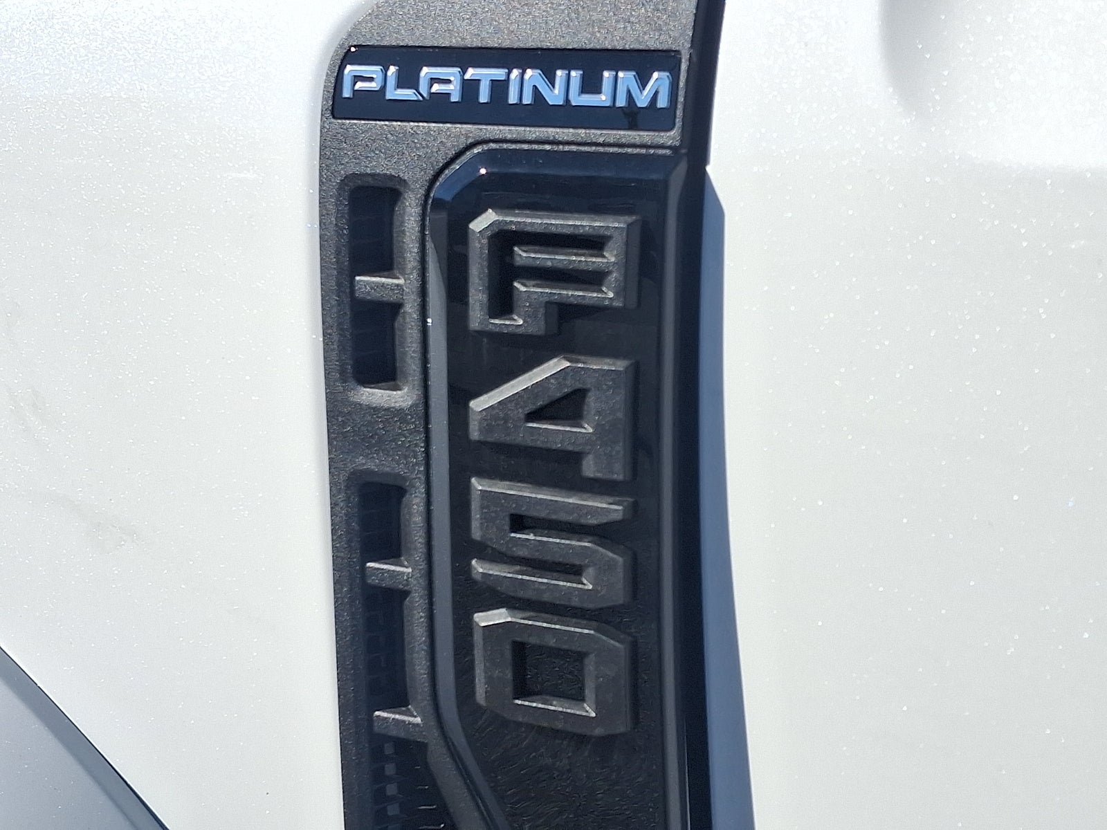 2027 Ford F-450 Platinum