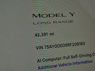 2024 Tesla Model Y Long Range
