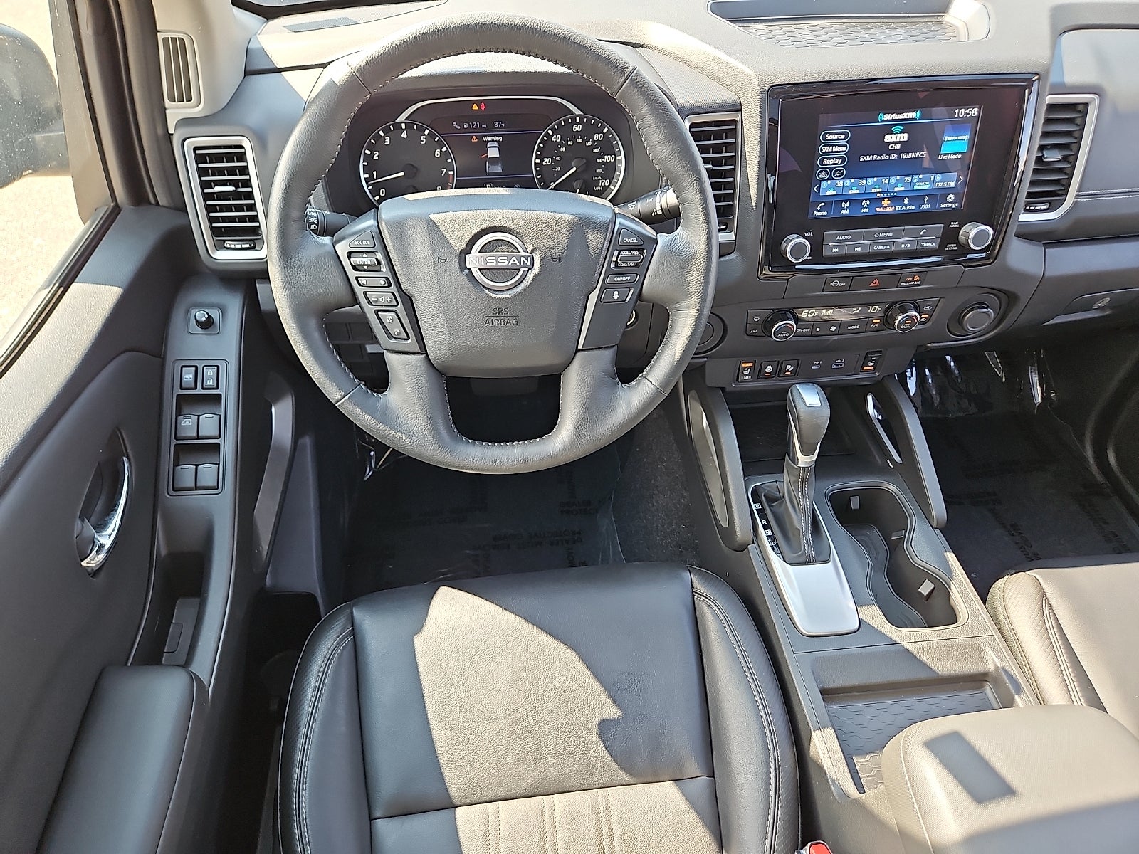2024 Nissan Frontier SL