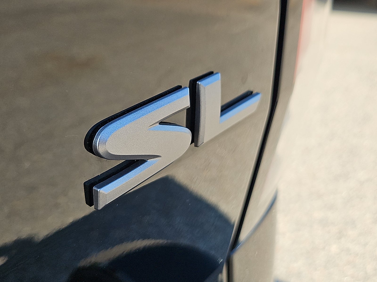 2024 Nissan Frontier SL