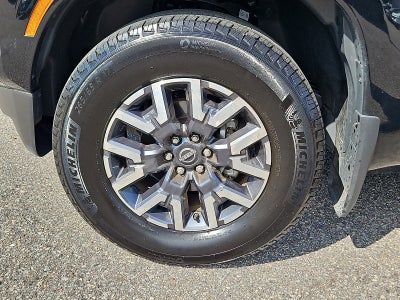 2024 Nissan Frontier SL