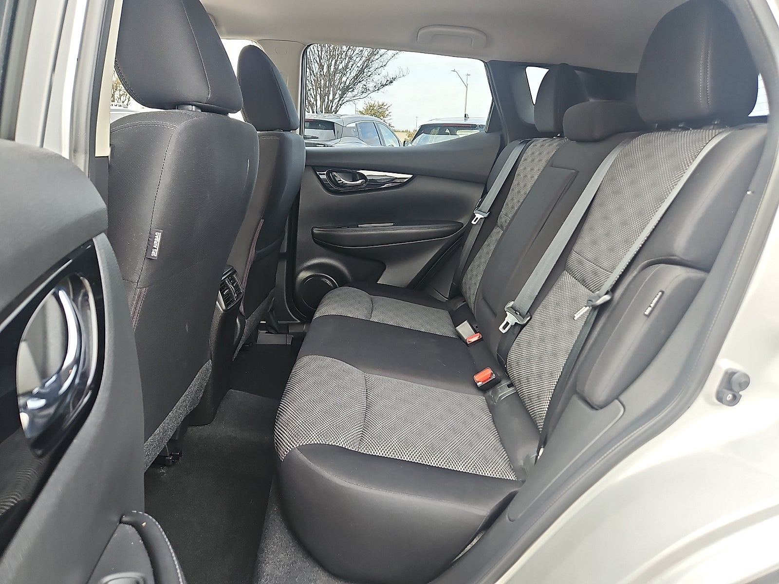 2021 Nissan Rogue Sport SV