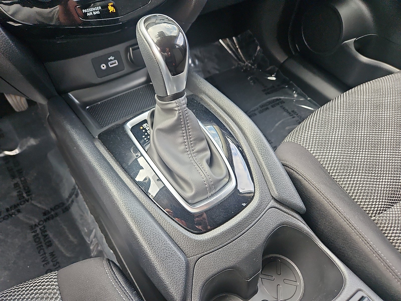 2021 Nissan Rogue Sport SV