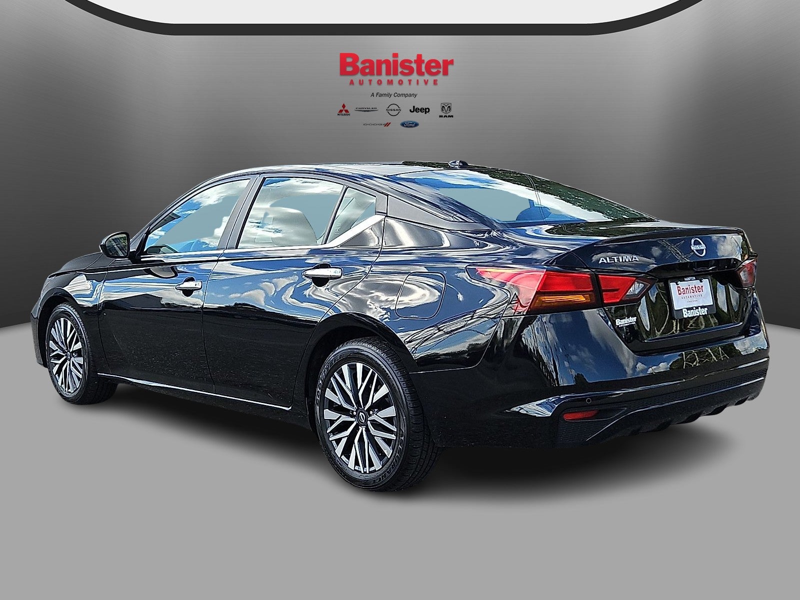 2025 Nissan Altima SV FWD