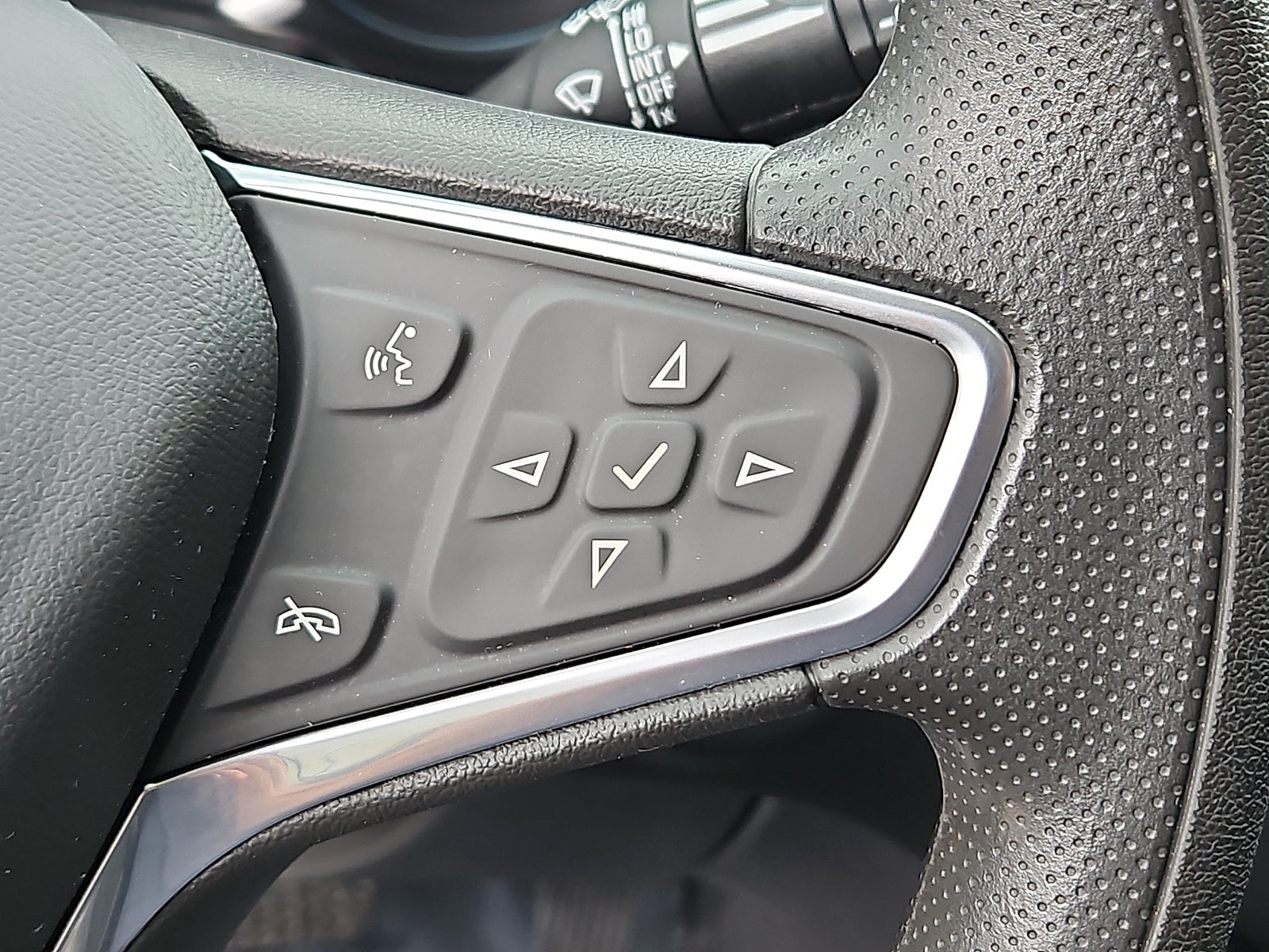 2023 Chevrolet Equinox FWD 2FL