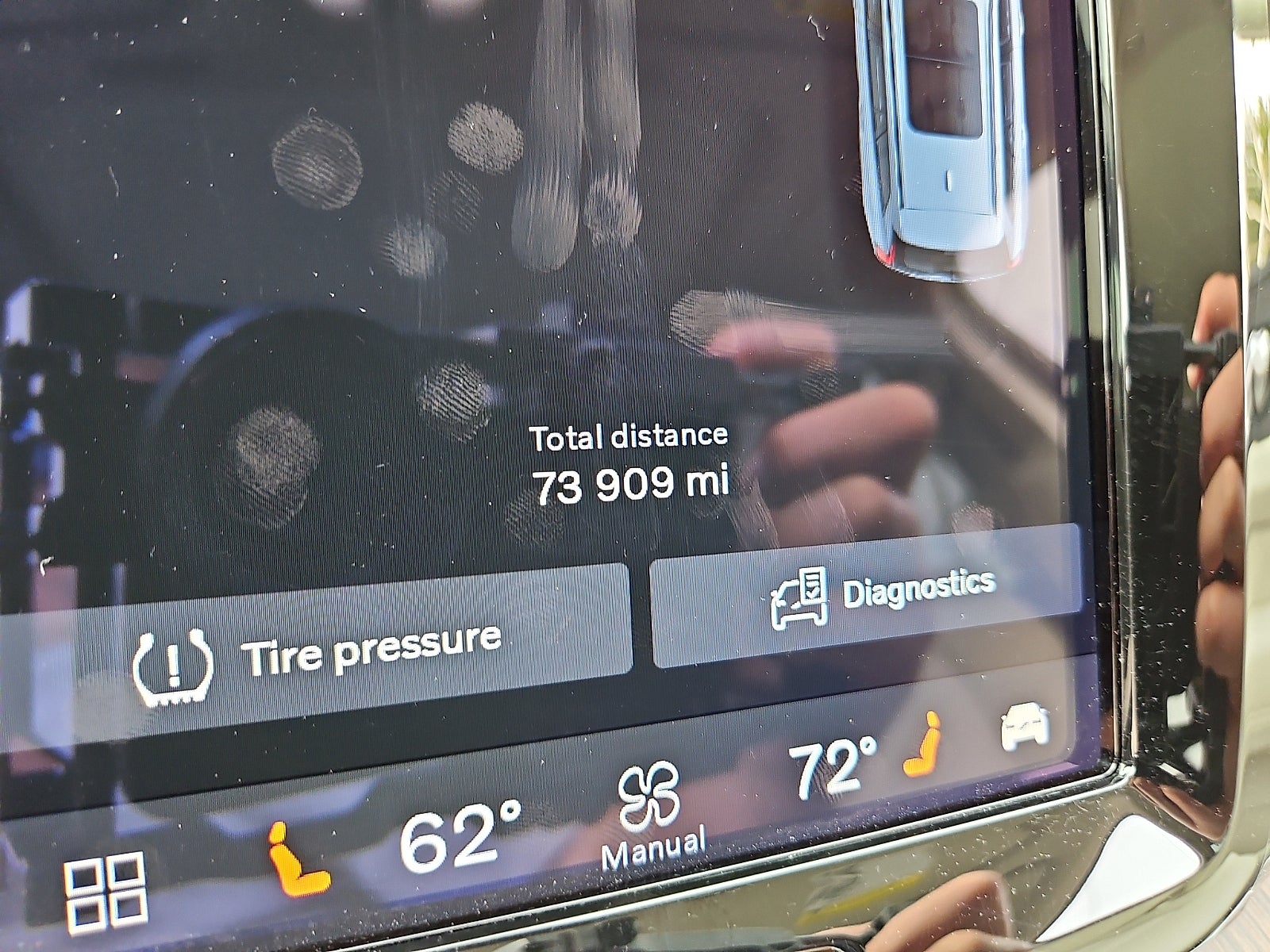 2022 Volvo XC60 B5 Momentum