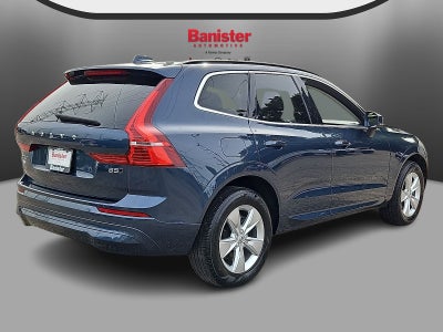 2022 Volvo XC60 B5 Momentum