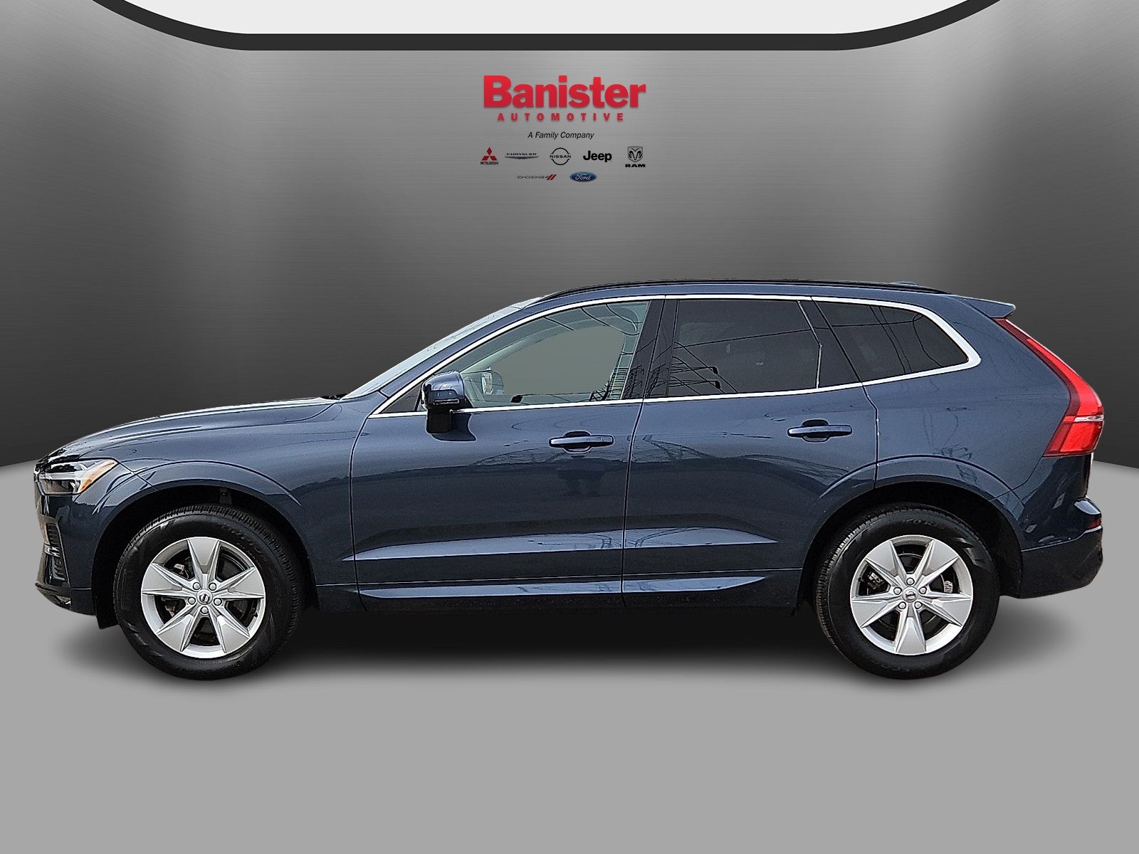 2022 Volvo XC60 B5 Momentum