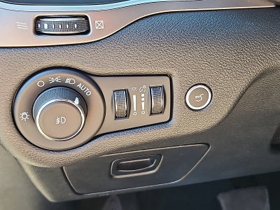 2022 Jeep Cherokee Latitude Lux