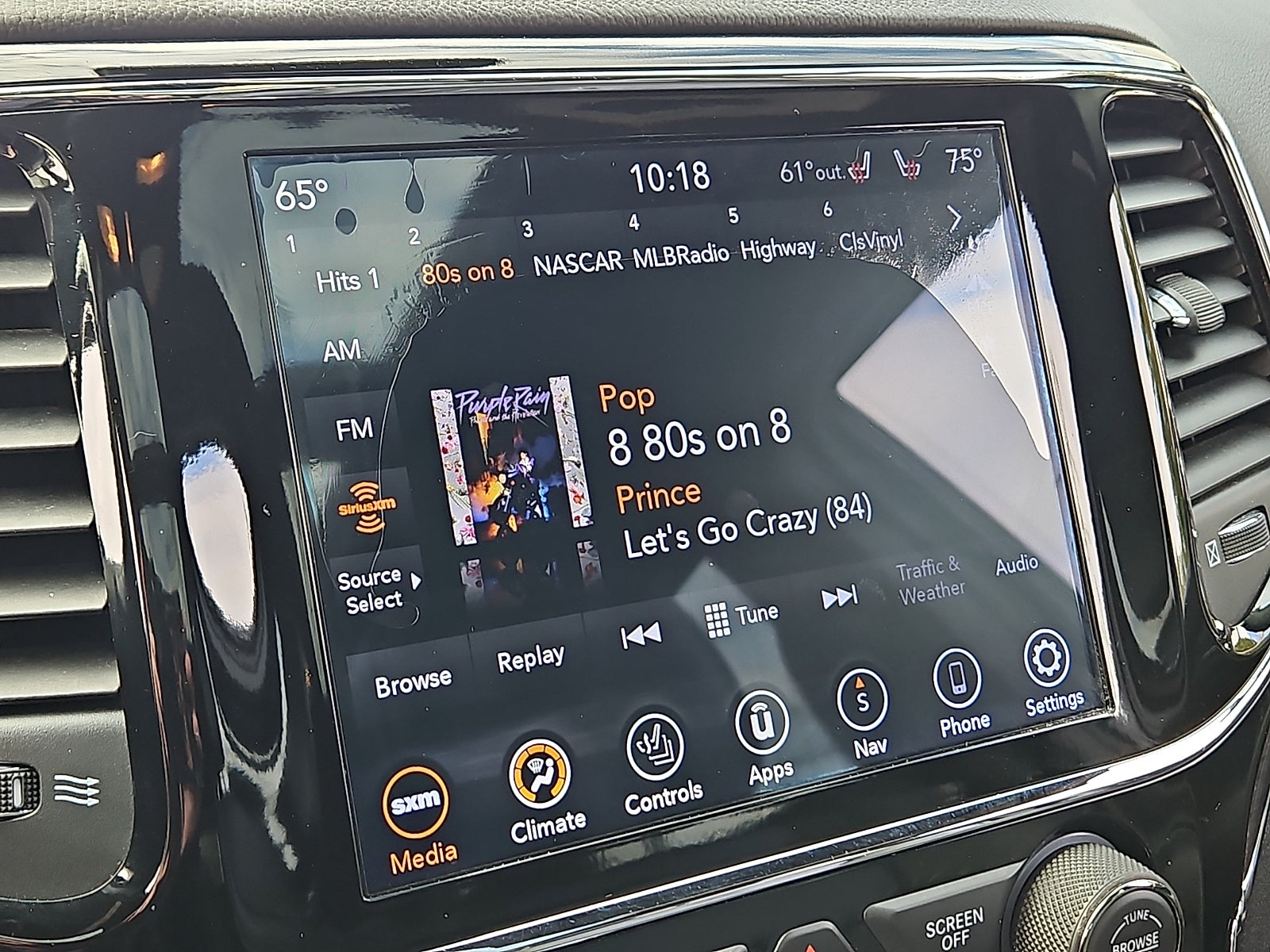 2020 Jeep Grand Cherokee Overland