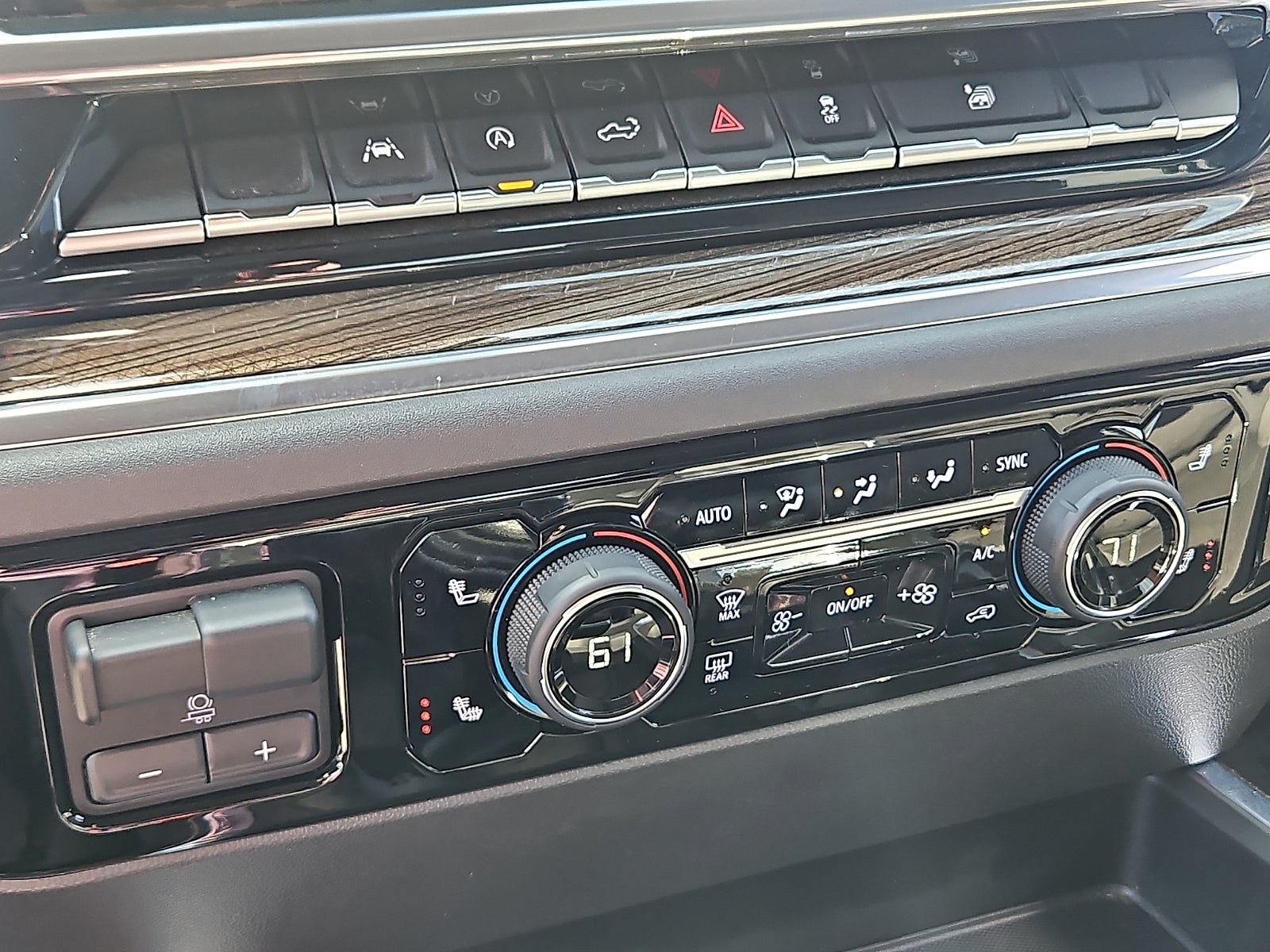 2023 Chevrolet Silverado LT