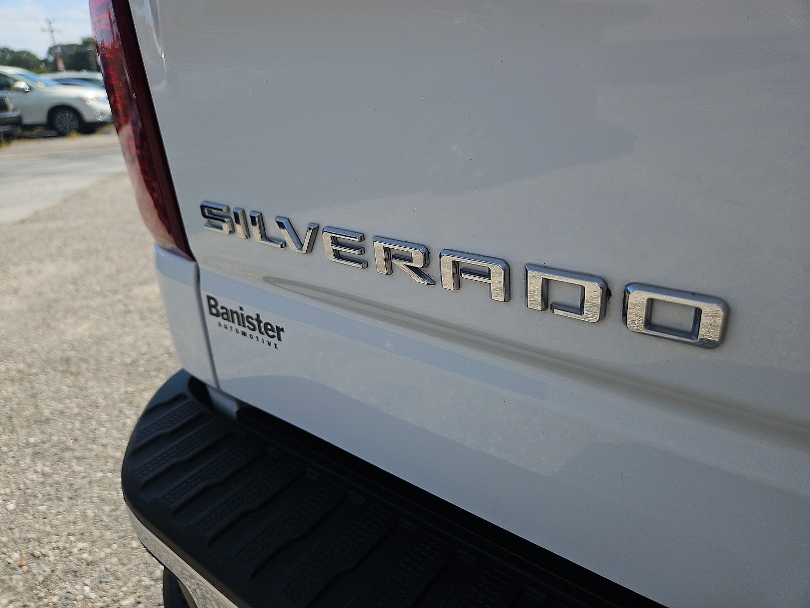 2023 Chevrolet Silverado LT
