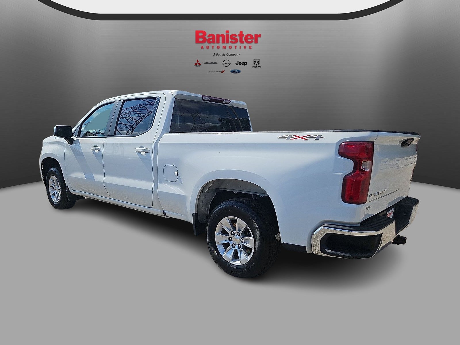 2023 Chevrolet Silverado LT