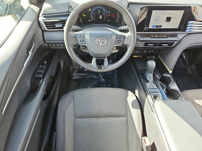 2025 Toyota Camry Hybrid LE