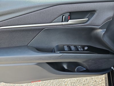 2025 Toyota Camry Hybrid LE