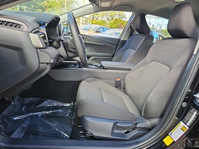 2025 Toyota Camry Hybrid LE