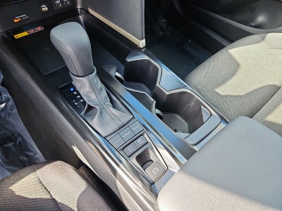 2025 Toyota Camry Hybrid LE