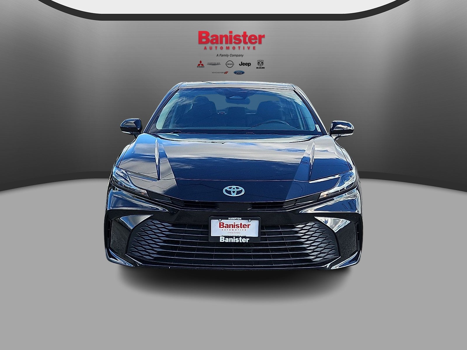 2025 Toyota Camry Hybrid LE