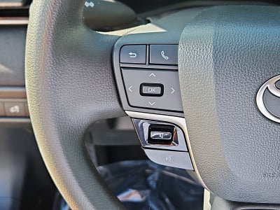 2025 Toyota Camry Hybrid LE