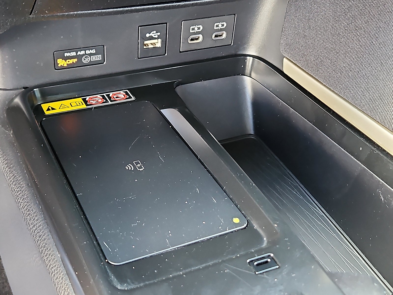 2025 Toyota Camry Hybrid LE