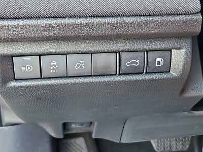 2025 Toyota Camry Hybrid LE