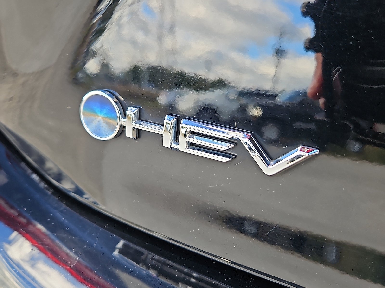2025 Toyota Camry Hybrid LE
