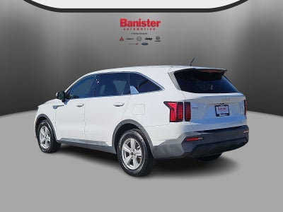 2022 Kia Sorento LX