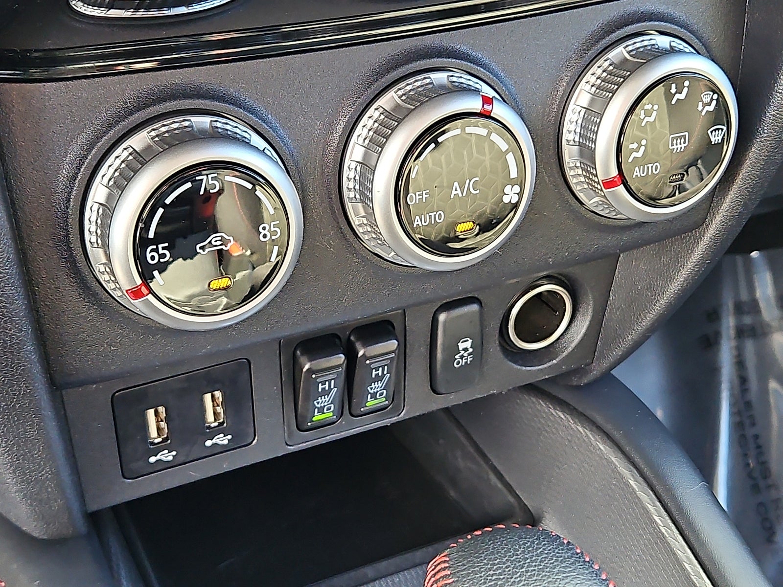 2024 Mitsubishi Outlander Sport LE