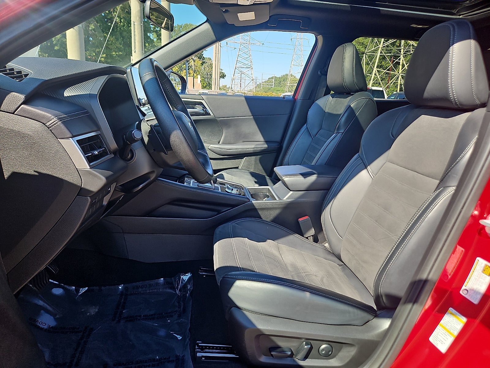 2024 Mitsubishi Outlander SE Black Edition w/Pano Roof